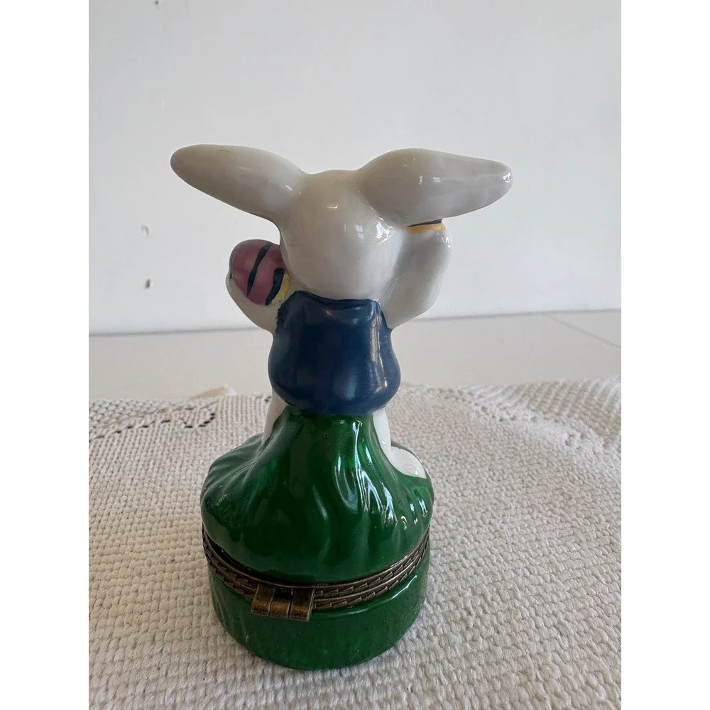 Vintage Easter Bunny Ceramic Trinket Box Hinged Rabbit with Easter Eggs 4 Inch